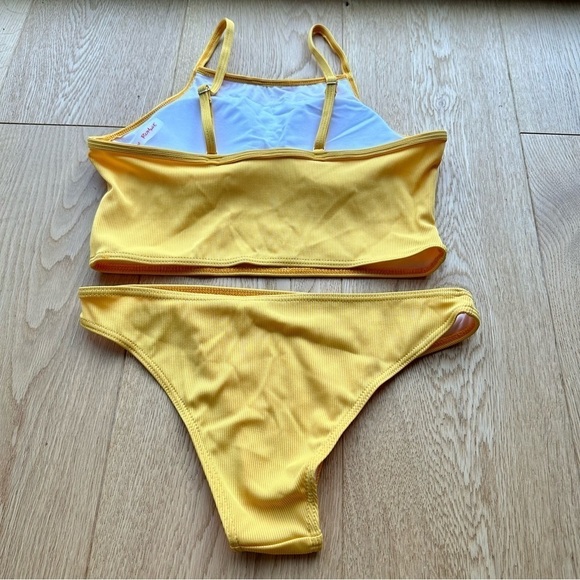 NEW  3piece Solid Bikini Swimsuit & Ditsy Floral Beach Skirt - Picture 4 of 12